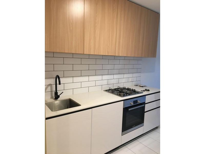 214 6 Station Street, Moorabbin VIC 3189