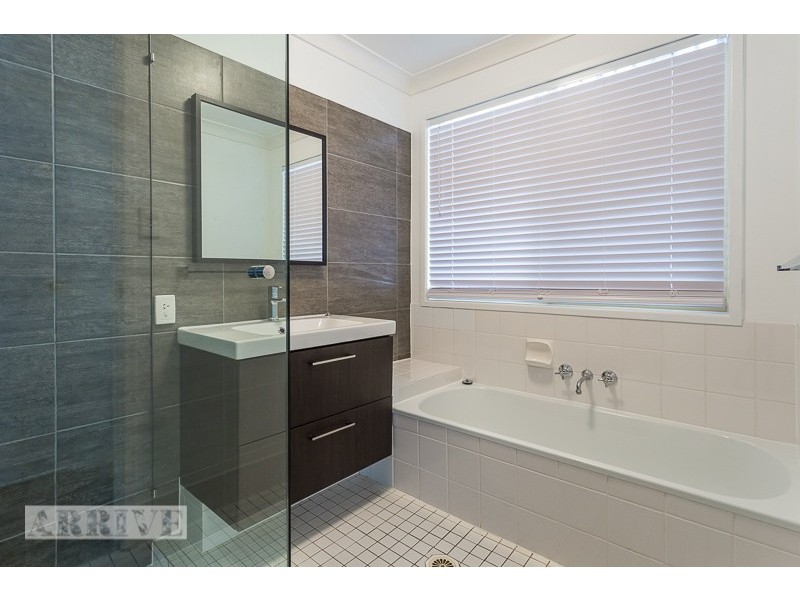 88 Baroona St, Rochedale South QLD 4123