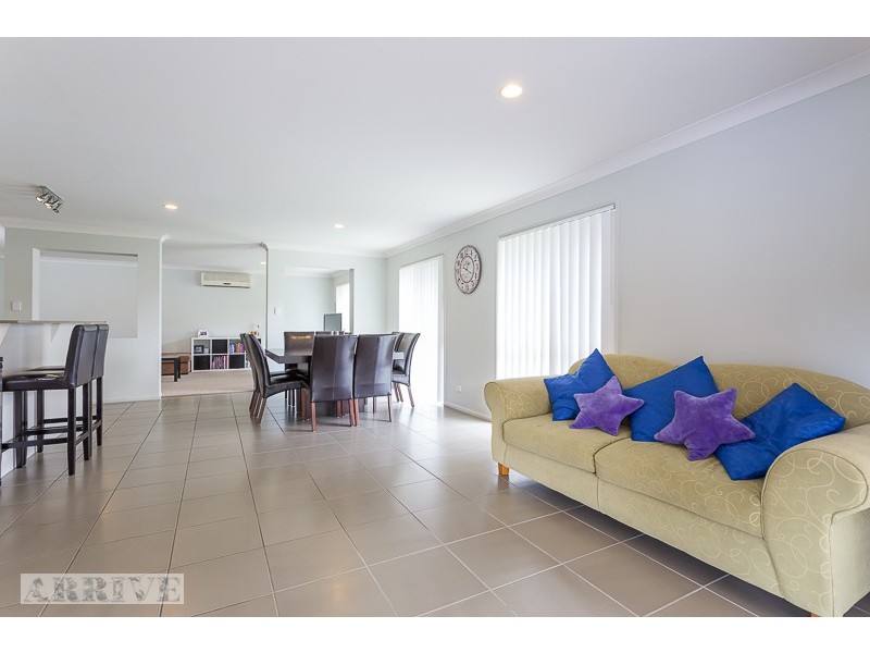 20 Bodacious Tce, Pimpama QLD 4209