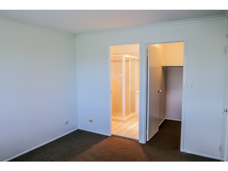 1 / 70 Crest Street, Mount Gravatt East QLD 4122