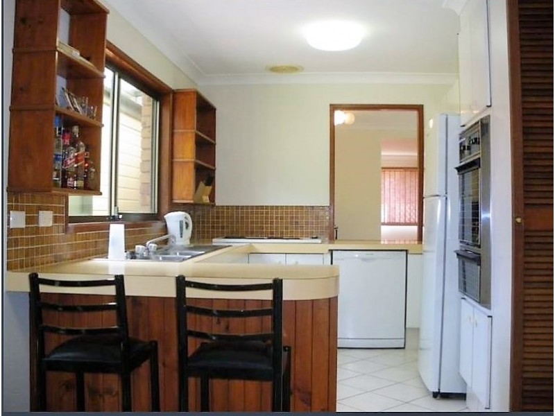 2 Drewie St, Rochedale South QLD 4123