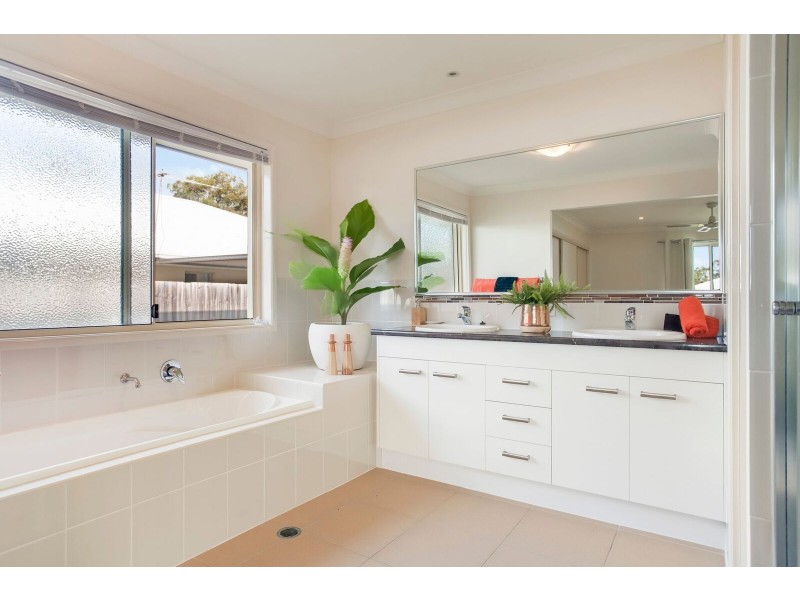 9 Toorwood, Heathwood QLD 4110