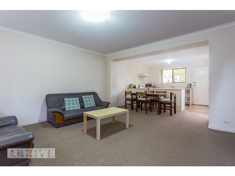 13/8 Briggs Road, Springwood QLD 4127