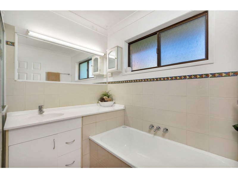 33 Passerine Drive, Rochedale South QLD 4123