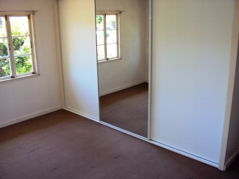 35 Somerfield St, Upper Mount Gravatt QLD 4122