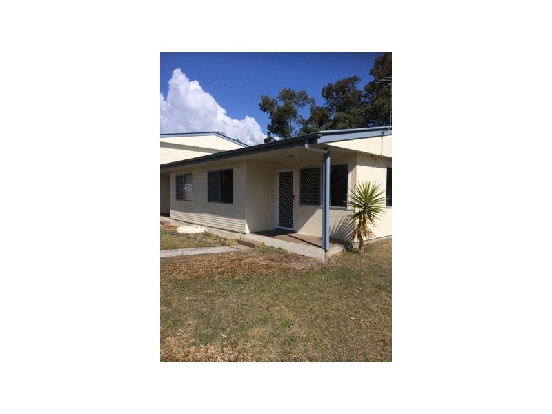 1/1/215 Old Logan Rd, Camira QLD 4300