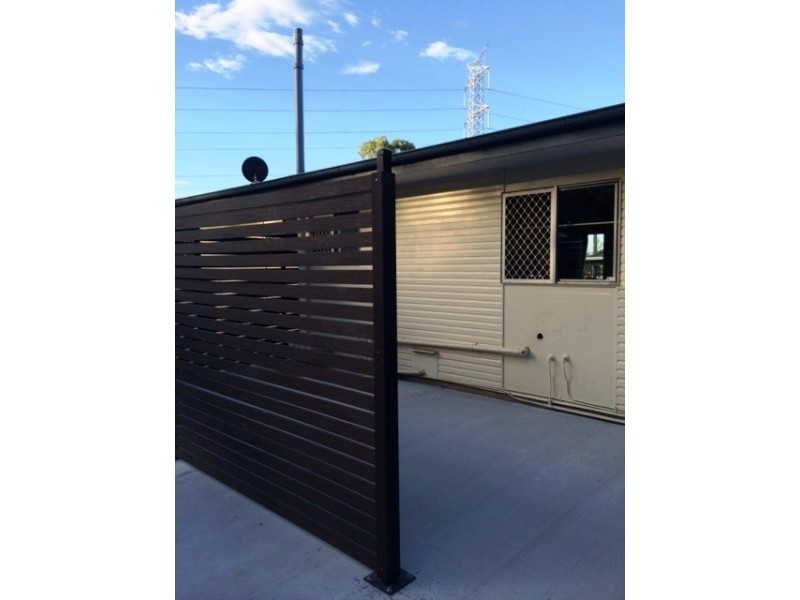 1/1/215 Old Logan Rd, Camira QLD 4300