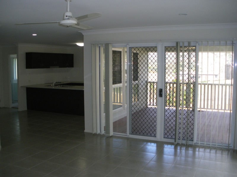 57 Sunridge Circuit, Bahrs Scrub QLD 4207