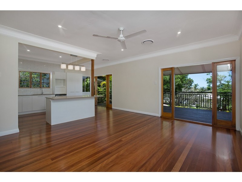 60 Bunowang, Balmoral QLD 4171