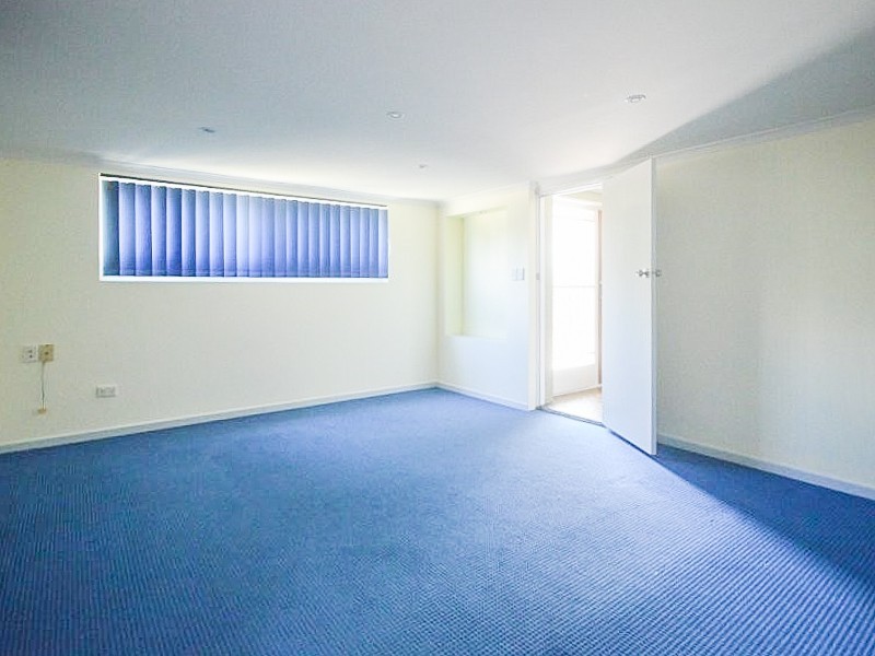 232 Broadwater Road, Mansfield QLD 4122