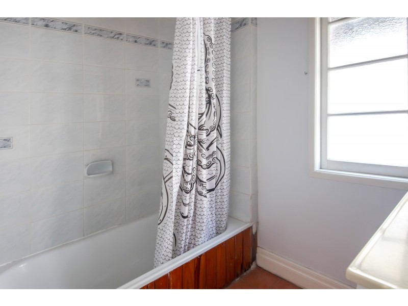 99 Dawson Road, Upper Mount Gravatt QLD 4122