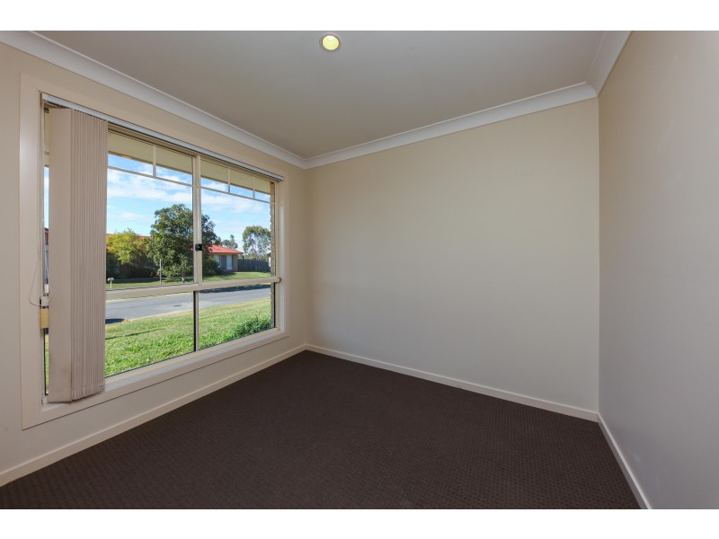 35 Lake Cootharaba Place, Logan Reserve QLD 4133