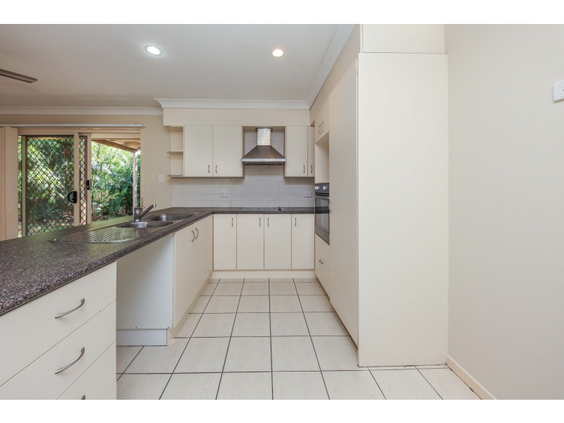 35 Lake Cootharaba Place, Logan Reserve QLD 4133