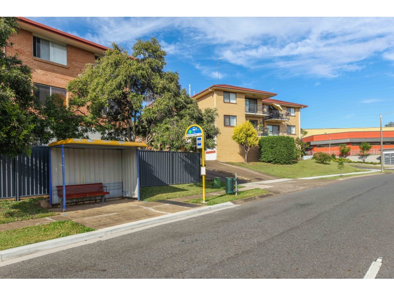 2/2 Raintree Street, Mansfield QLD 4122