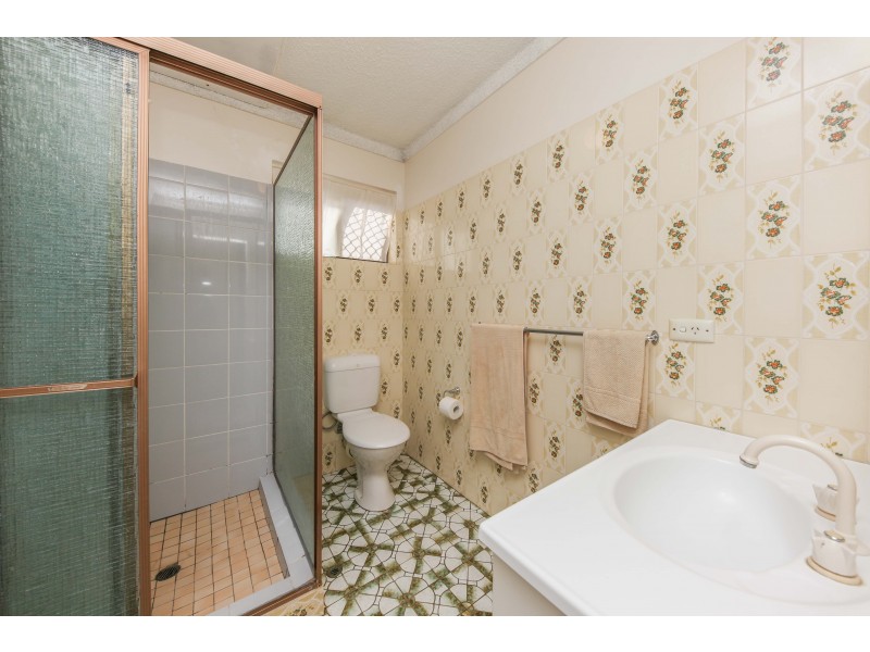 2/2 Raintree Street, Mansfield QLD 4122