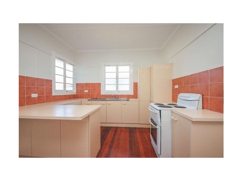 83 Broadwater Road, Mount Gravatt East QLD 4122
