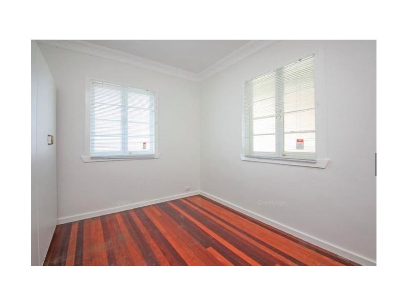 83 Broadwater Road, Mount Gravatt East QLD 4122