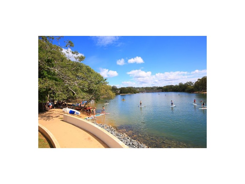 4 Roker Drive, Currumbin Waters QLD 4223
