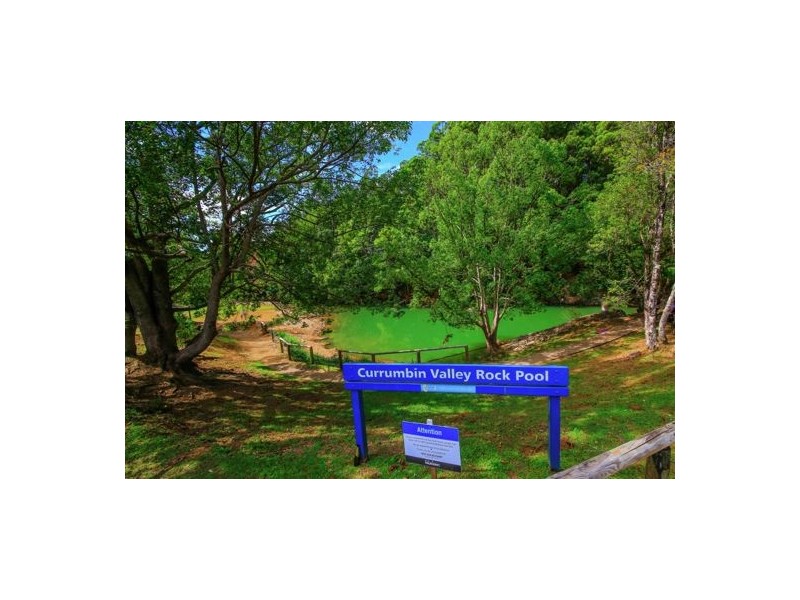 7 Kaffia Ct, Elanora QLD 4221