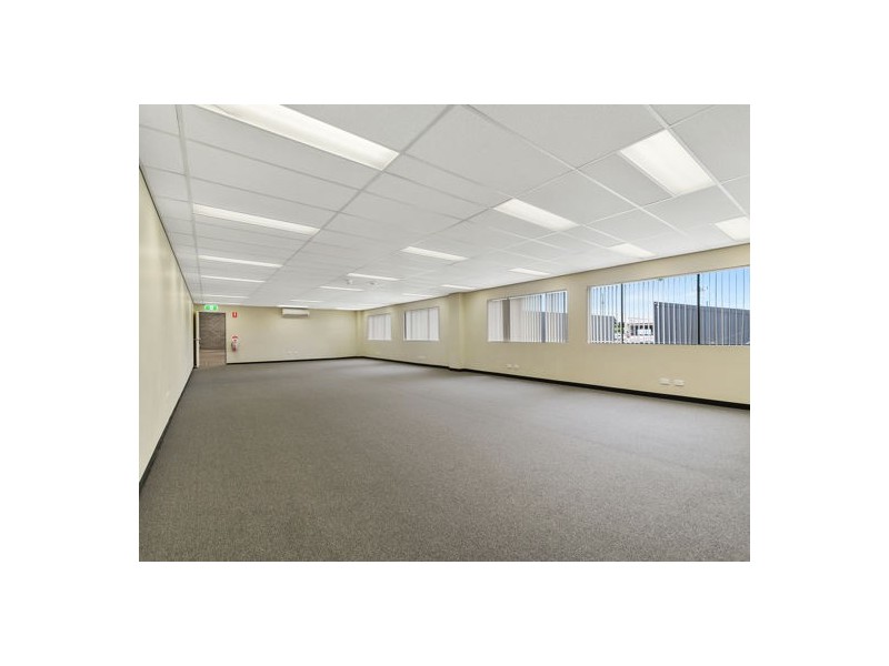 5 Dan Street, Slacks Creek QLD 4127