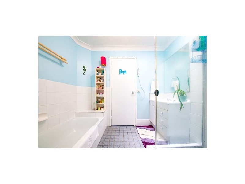 1/5 Ash Court, Arundel QLD 4214