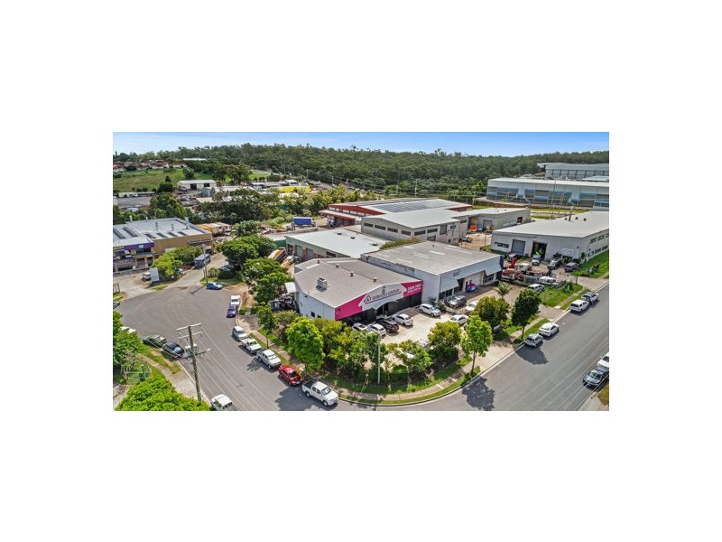 15 Elliott Court, Hillcrest QLD 4118