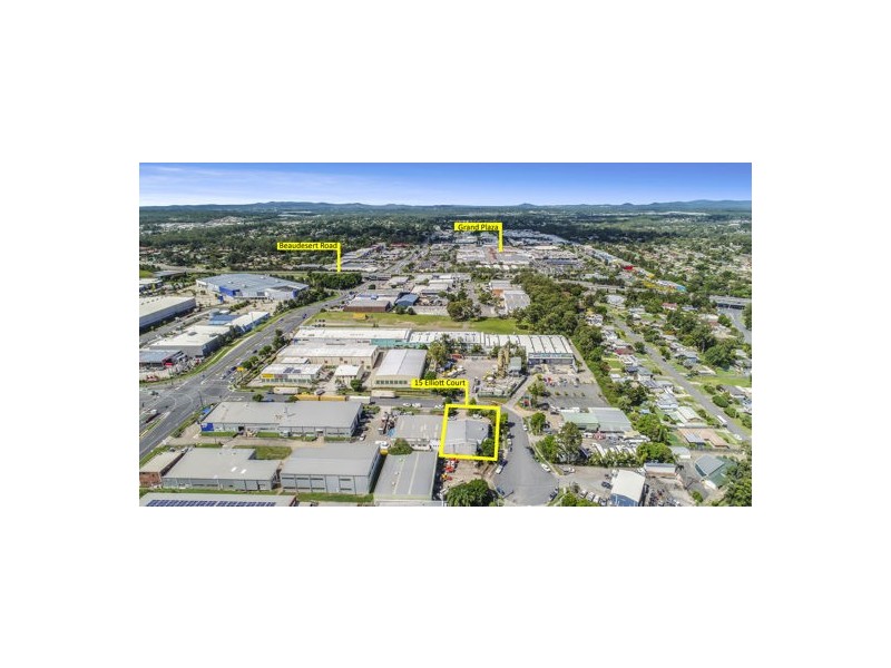 15 Elliott Court, Hillcrest QLD 4118