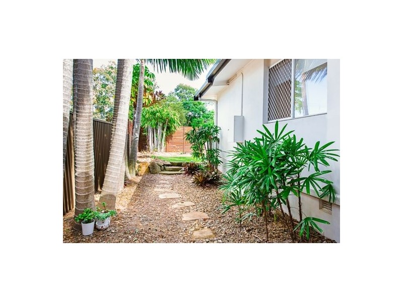 5 Susanne Street, Southport QLD 4215