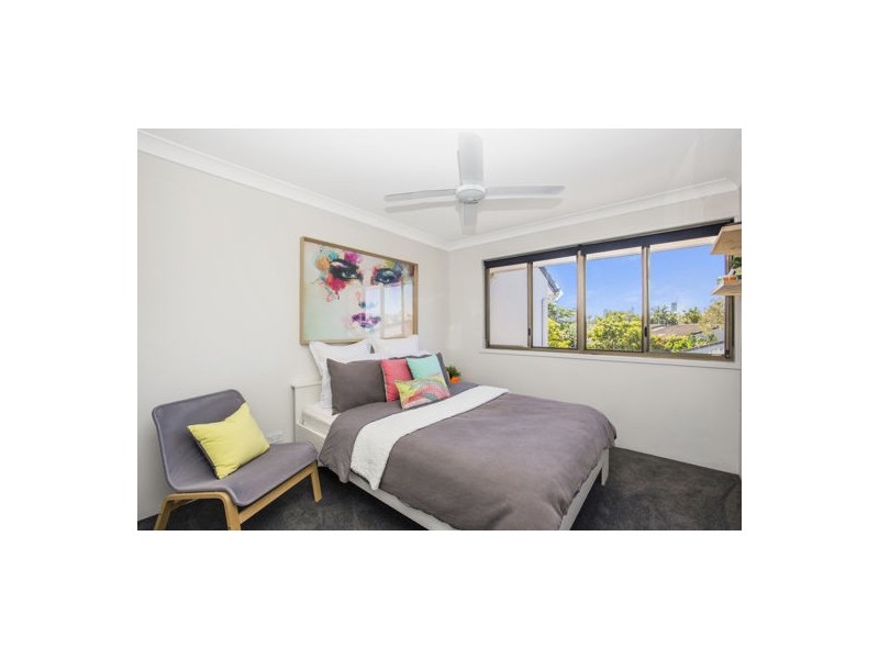 16/7 Campbell Street, Bundall QLD 4217