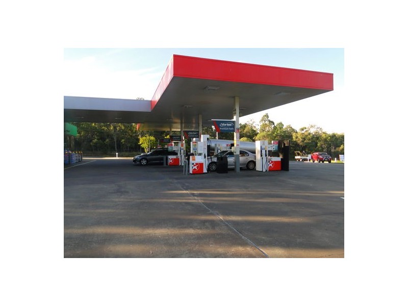 96-102 JOHNSON, Hillcrest QLD 4118