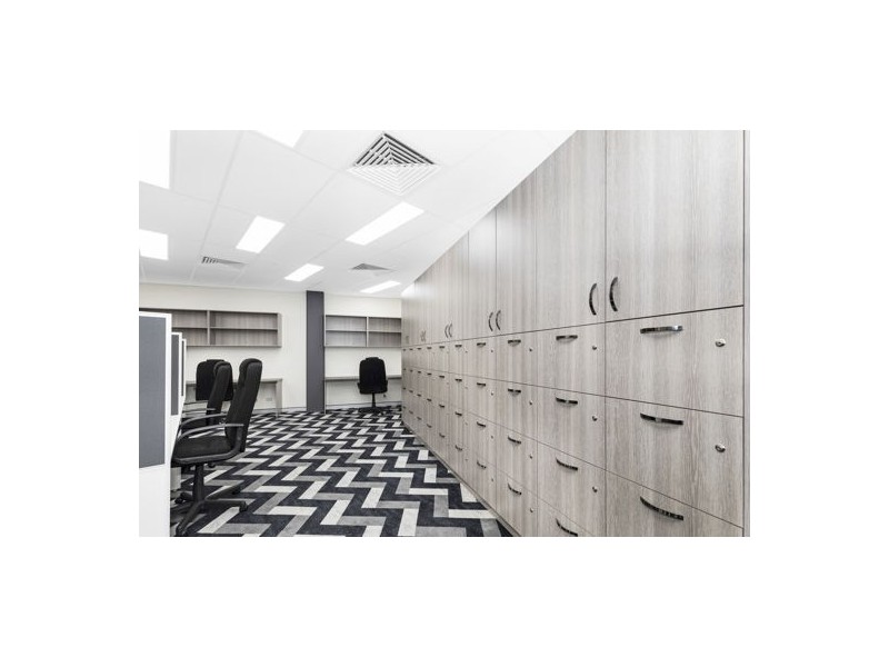 LEASE B, 33 RACECOURSE ROAD, Hamilton QLD 4007