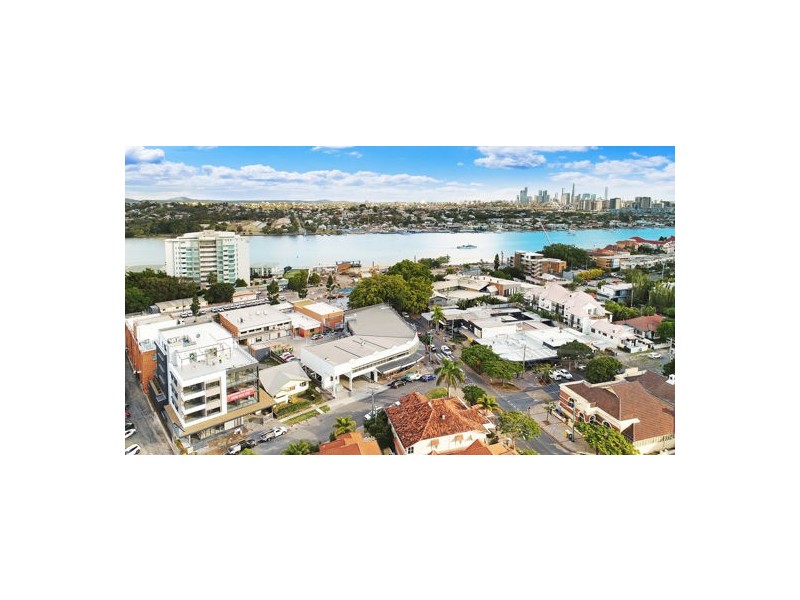 LEASE B, 33 RACECOURSE ROAD, Hamilton QLD 4007