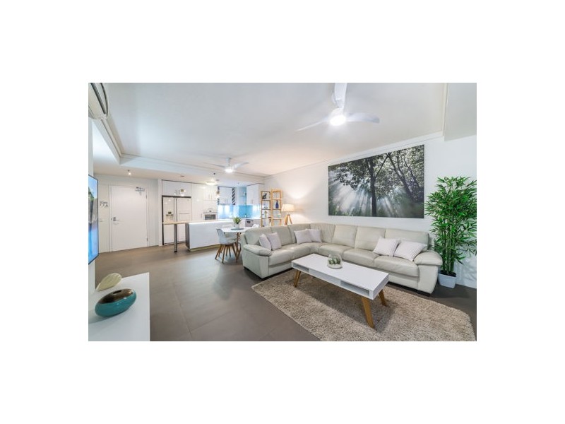 1105/360 Marine Parade, Labrador QLD 4215