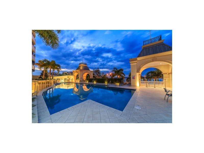 1105/360 Marine Parade, Labrador QLD 4215