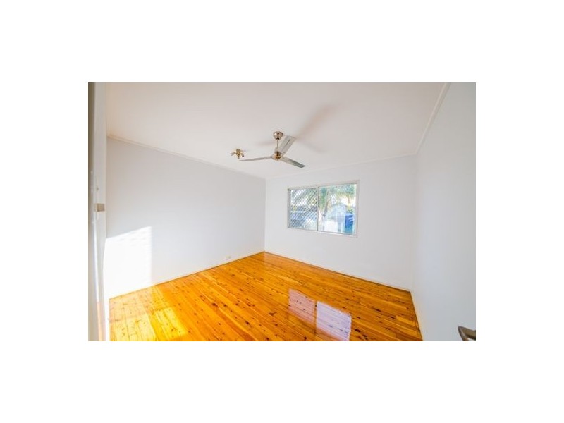 10 Primrose Street, Logan Central QLD 4114