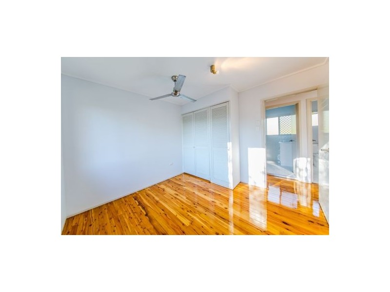 10 Primrose Street, Logan Central QLD 4114