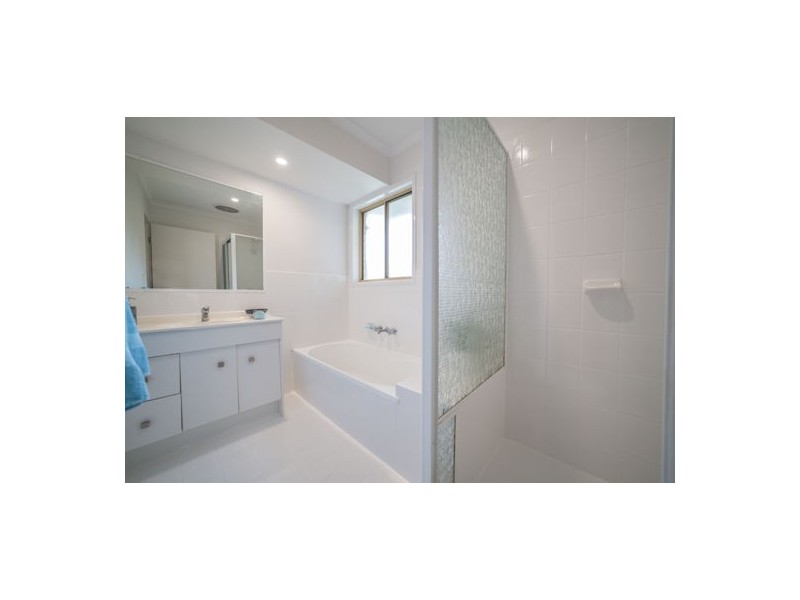 20 Grovedale Court, Parkwood QLD 4214