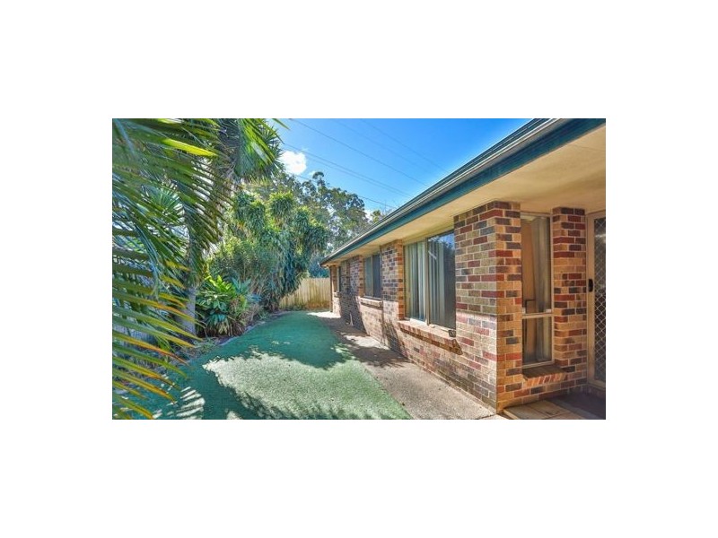 42 Benbek Circuit, Sunnybank Hills QLD 4109