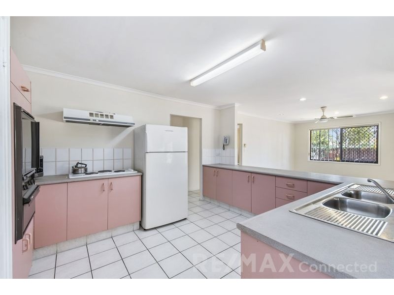 28 Diamondcrest Avenue, Deception Bay QLD 4508