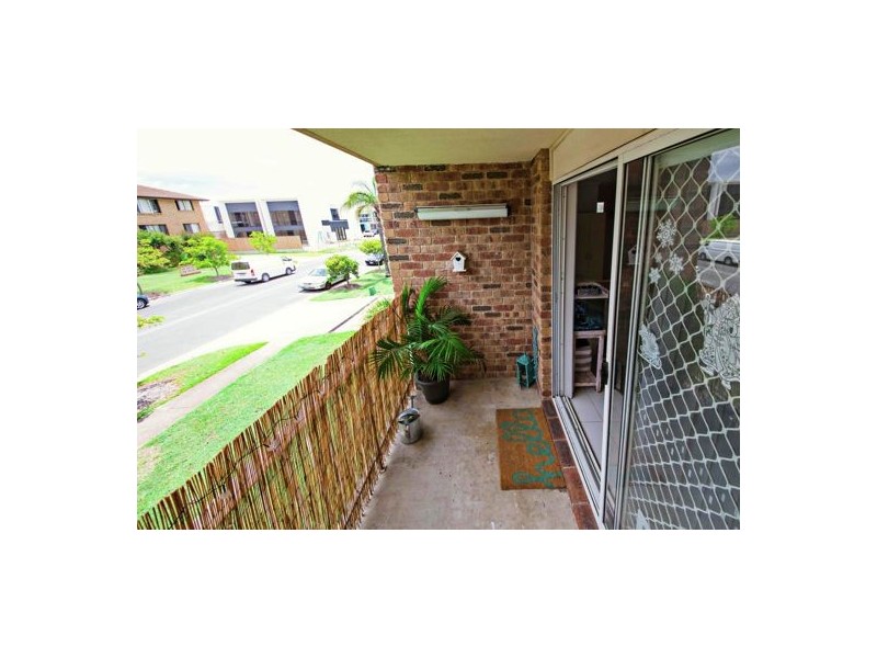 5/5 Rolan Court, Palm Beach QLD 4221