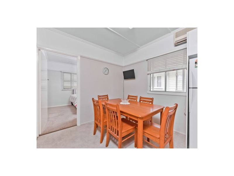 75 Wickham St, Brighton QLD 4017