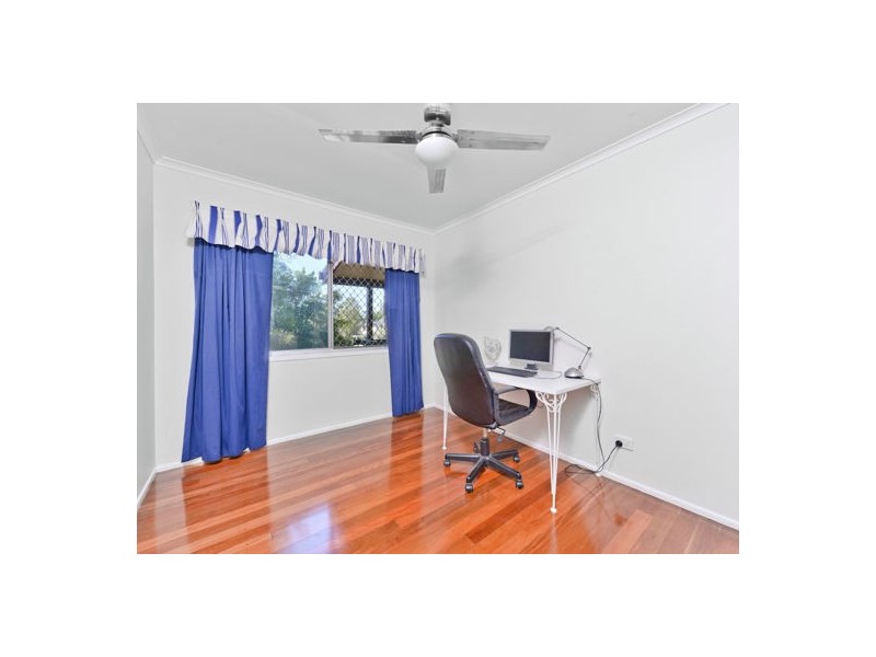 18 Shelley Street, Strathpine QLD 4500