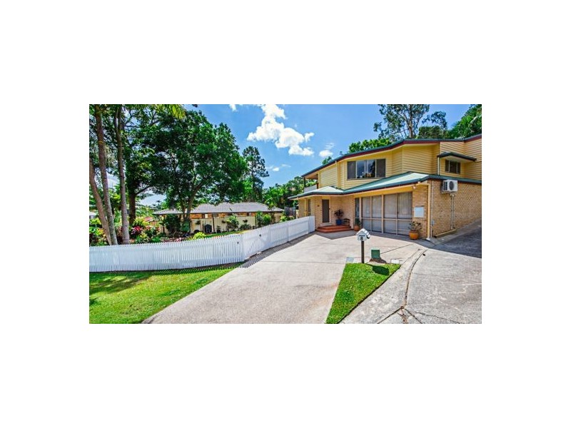 8 Wickepin Court, Elanora QLD 4221