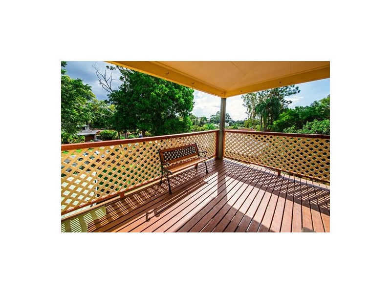 8 Wickepin Court, Elanora QLD 4221