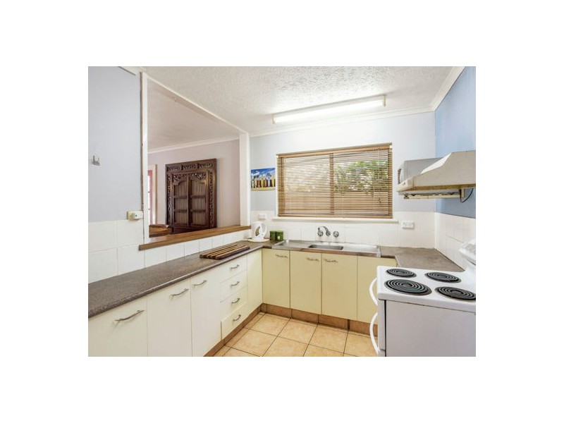 28 Illaroo Street, Palm Beach QLD 4221