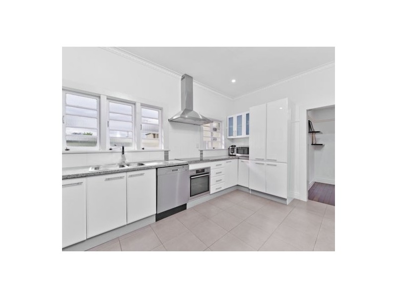 180 Webster Road, Stafford QLD 4053