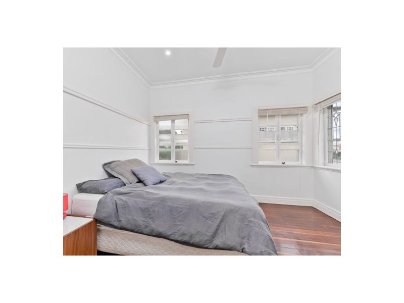 180 Webster Road, Stafford QLD 4053