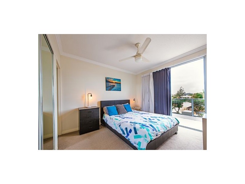 2112/10 5th Ave, Palm Beach QLD 4221