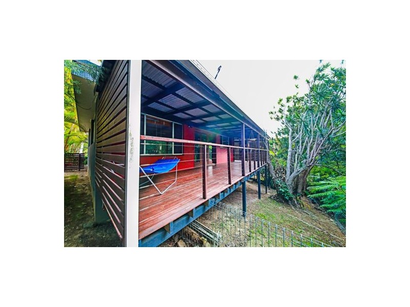 25 Alpha Ave, Currumbin QLD 4223