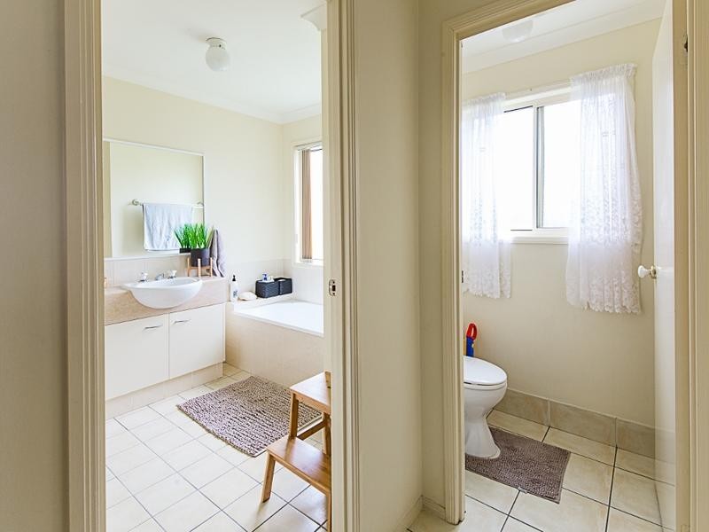 58 Riverpark Drive, Nerang QLD 4211